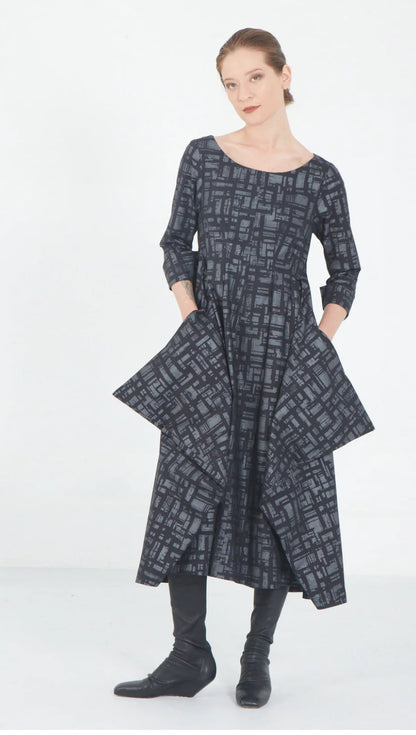 Matthildur dress in graphic print