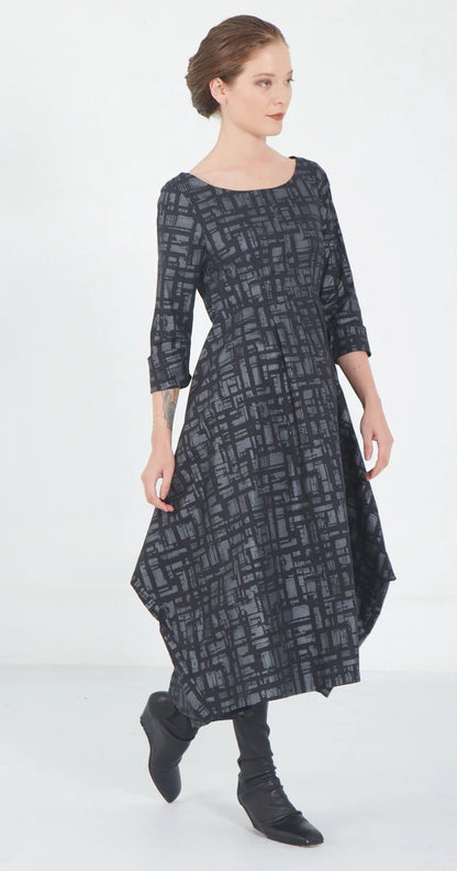 Matthildur dress in graphic print
